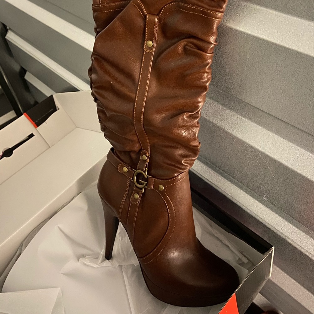*New G By Guess Darrlin Boots